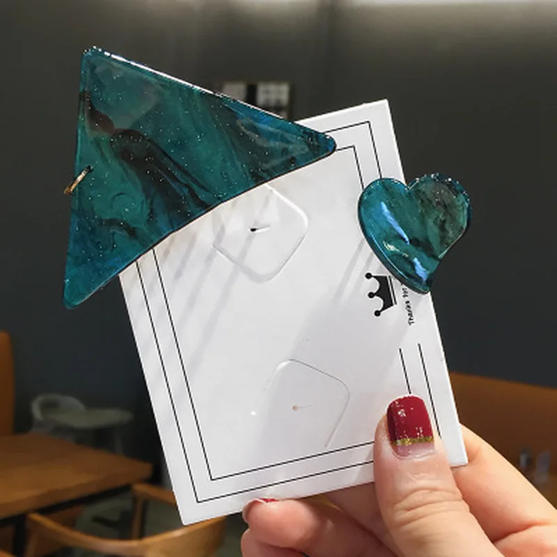 

Vintage Emerald Series Geometrical Triangle Hairpins and Grasp Clip Woman Personality Temperament Hair Clip Hair Accessories