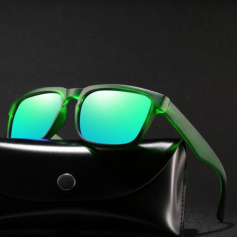 Поляризационные цветные пленочные солнцезащитные очки для мужчин и женщин