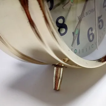 

Vintage Mechanical Alarm Clock Retro Iron Double Bell Clock Bedroom Decor