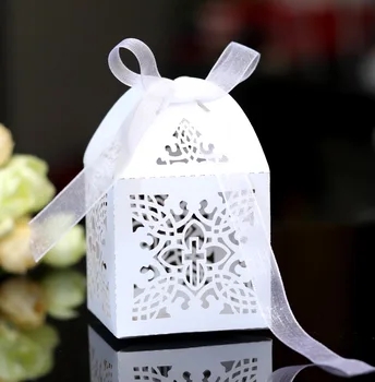 

Cross Laser Cut Candy Gift Boxes Baptism Favor Boxes for Christening Baby Shower Wedding Party Church Decoration with Ribbon