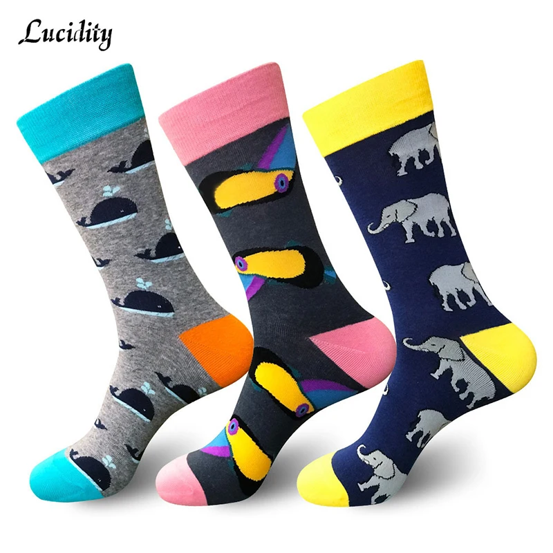 

2pairs/lot =4pieces Man Fashion Socks Crew Hip Hop Lovely Animal Socks For Mens Skateboard College Style Long Socks Cotton Mans
