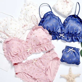 

Cute Bra Set Japanese Lolita Style Sweet Ruffle Wire Fress Bra and Panty Sexy Lace Fairy Shining Stars Bralette Lingerie Set