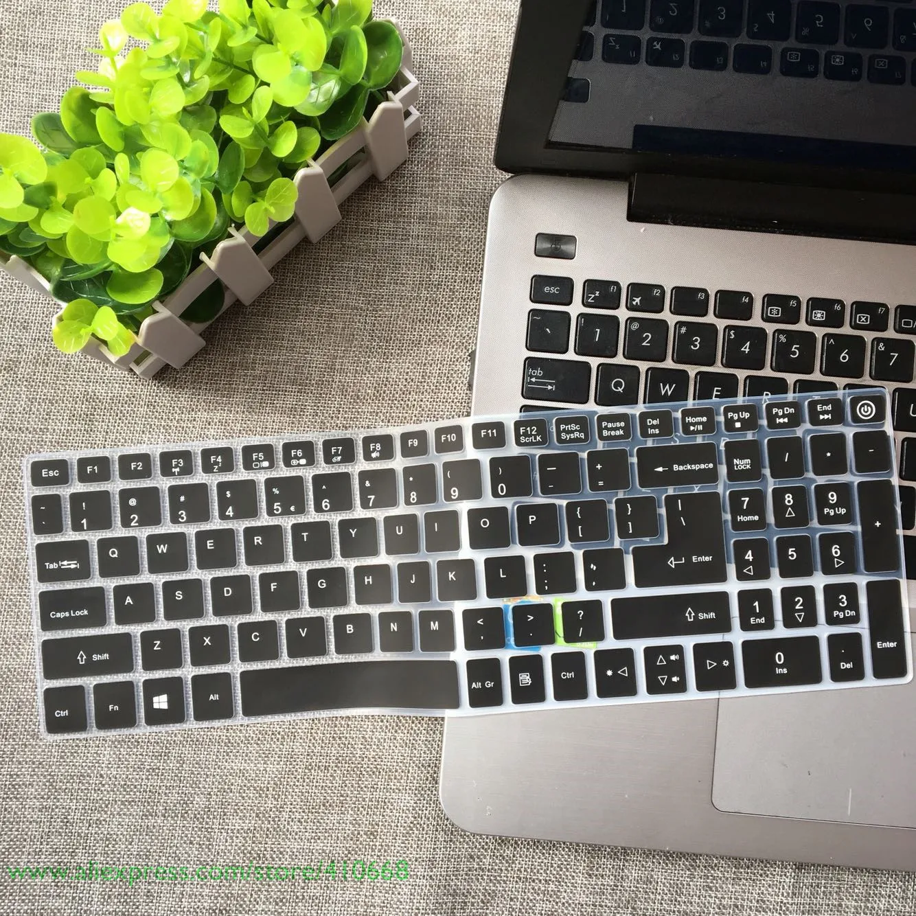 Black 15,6 дюйма клавиатура крышка клавиатуры силиконовая для acer Aspire V3-574 V3-575 E5-573 E5-574 E5-772 E5-532 V15 V17 - Цвет: Black