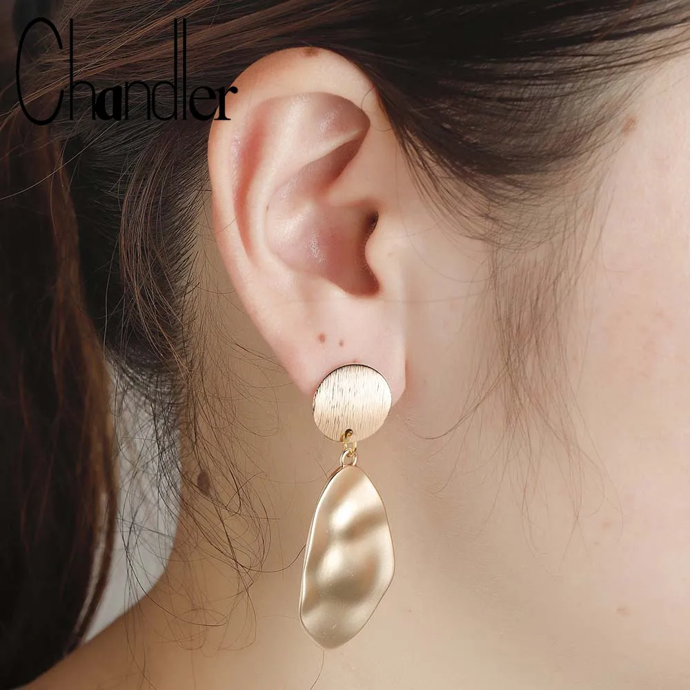 

Chandler Gold Color Irrigular Dangle Earring For Women Oval Shape Drop Earrings Metalic European Punk Bronics Wholesale