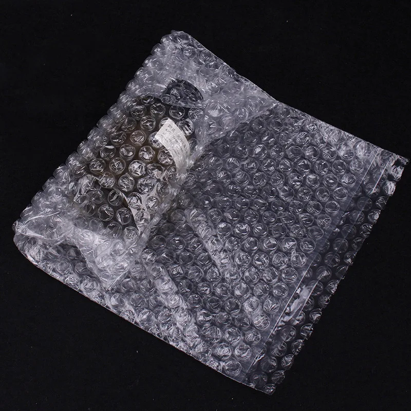 2326118632_1960896166