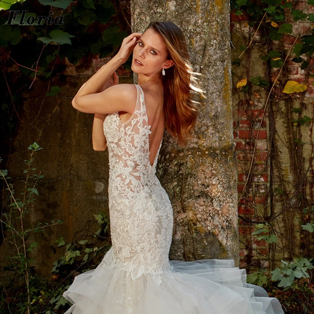 Crystal-Appliques-Lace-Mermaid-Wedding-Dress-With-Ruffles-Skirt-V-Neck-Backless-Illusion-Trumpet-Bridal-Gowns.jpg_.webp_Q90.jpg_.webp_.webp (3)