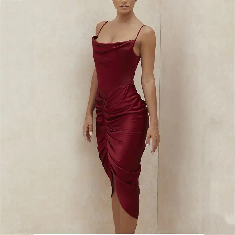 Robe satin col bénitier Clearance