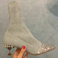 7657221364_958064830_