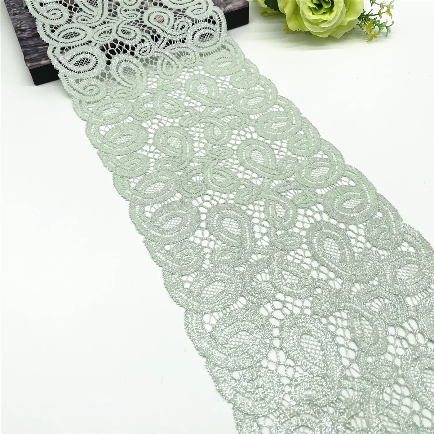 3y/lot 7 1/2 inch 19cm Light Green With Foil 3