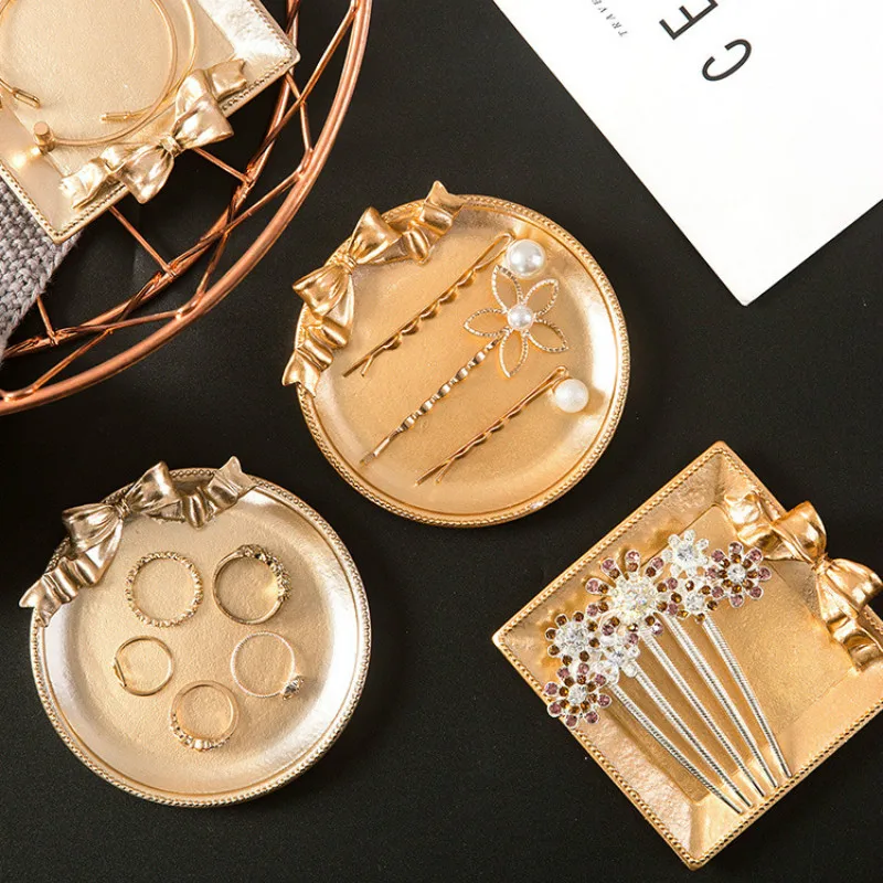 

Resin Cosmetic Storage Tray Jewelry Dish Makeup Plate Trays Gift Perfume Ring Luxury Golden Silver Tray Storage Box Decorative