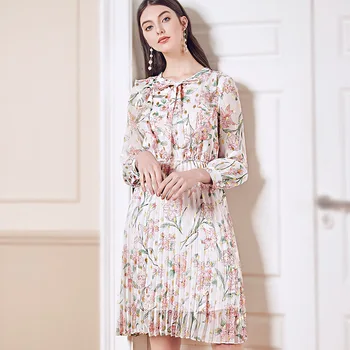 

2020 WOMEN New Women's Summer Chiffon Print Dress Lace Up Waist Thin Temperament Lady Pleated Dress