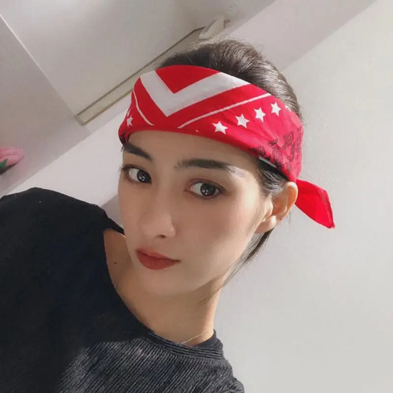 

55x55cm European Five-Pointed Star Square Bandana Unisex Geometric Paisley Floral Headband Multi-Use Hip-Hop Dancing Hair Wrap