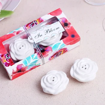 

Rose flower Salt & Pepper Shaker Wedding Favors And Gifts For Guests Souvenirs Decoration Event & Party Supplies