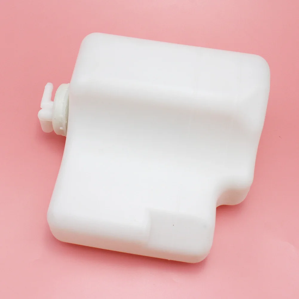 For Mitsubishi Pajero Shogun Montero 2001-2006 Radiator Coolant Reservoir Tank MR404879C