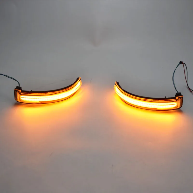 

Suitable for Qashqai Trail Rearview Mirror Water Turn Signal LED Light Streamer Light Bar Shade