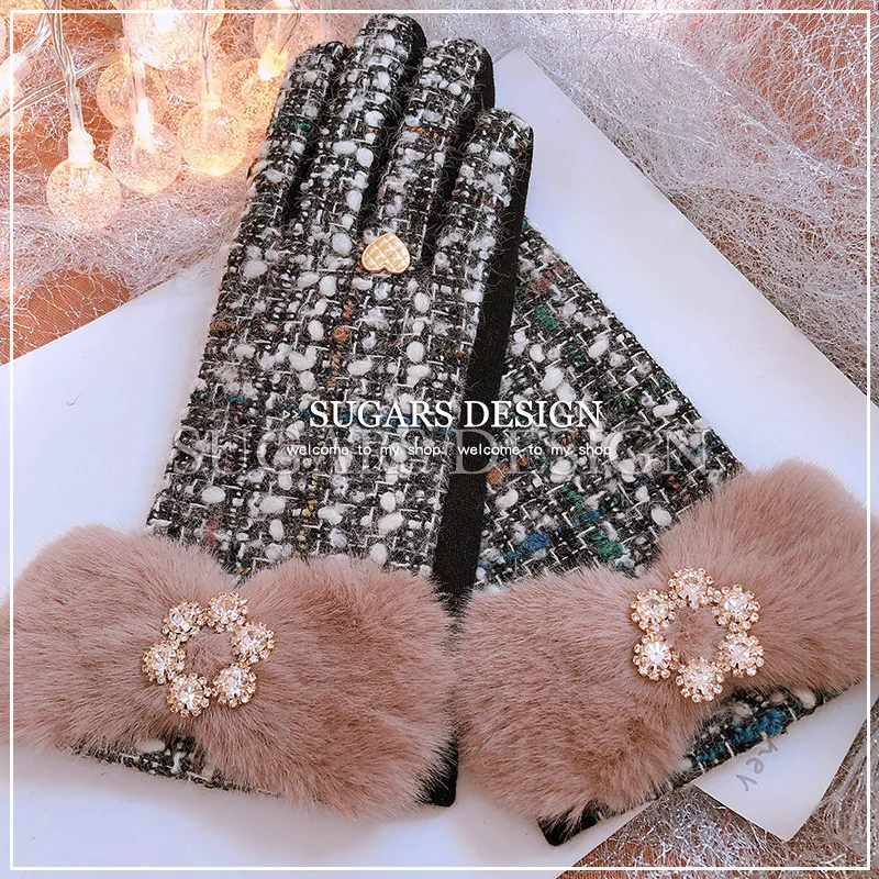 Korean women's gloves black and white houndstooth gloves warm points gloves Czech diamond rhinestone ladies