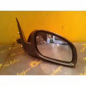 

RIGHT REARVIEW OPEL VECTRA C SALOON