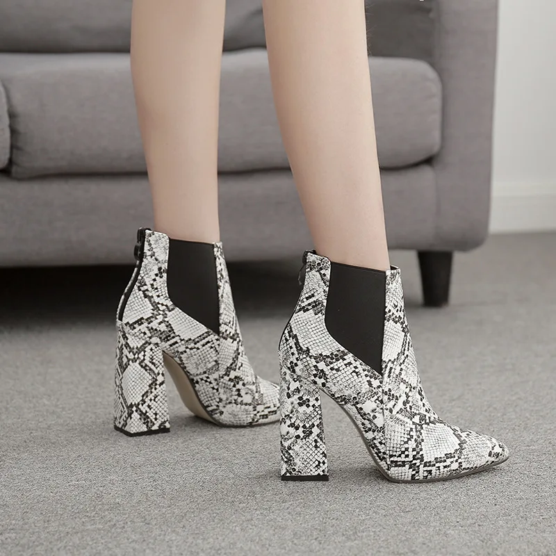 

Boots Women High Heels Sexy Ladies High Heels Boots Woman Party Serpentine Shoes Pointed toe Square Heel Ankle Boots A1803