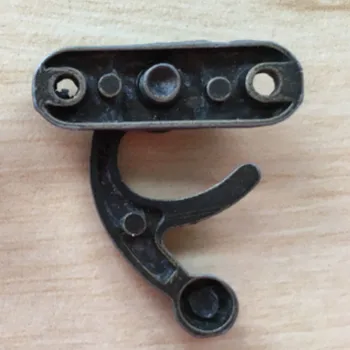 

Clasp 29 * 33mm Solid Catches Hardware Buckles Metal Buckles Wooden Box Packing Box Buckle Latch Hook Bronze Lock Horns