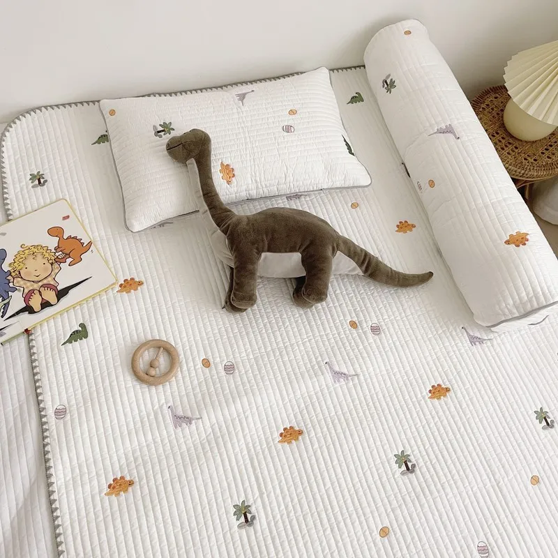 

Korean Quilted Cotton Baby Boys Bed Sheet for Bed Dinosaur Embroidery Baby Cradle Cot Crib Sheets Baby Bed Linen Cotton Bedding