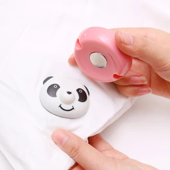 

1 Set Cute Panda Shape Bed Sheet Buckle Non-Slip Anti-Move Quilt Cover Fixer Clip Buckles Magnet Unlocker Household Gadgets