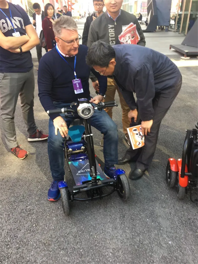 Daibot Electric Elderly Scooter 4 Wheels Electric Scooters 10 Inch 500W Foldable Electric Scooter For Disabled BlueBlackRed (7)
