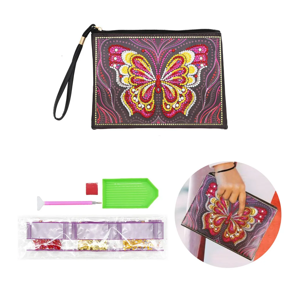 ポーチ Cosmetic Clutch バタフライモザイク 最大55 Offクーポン