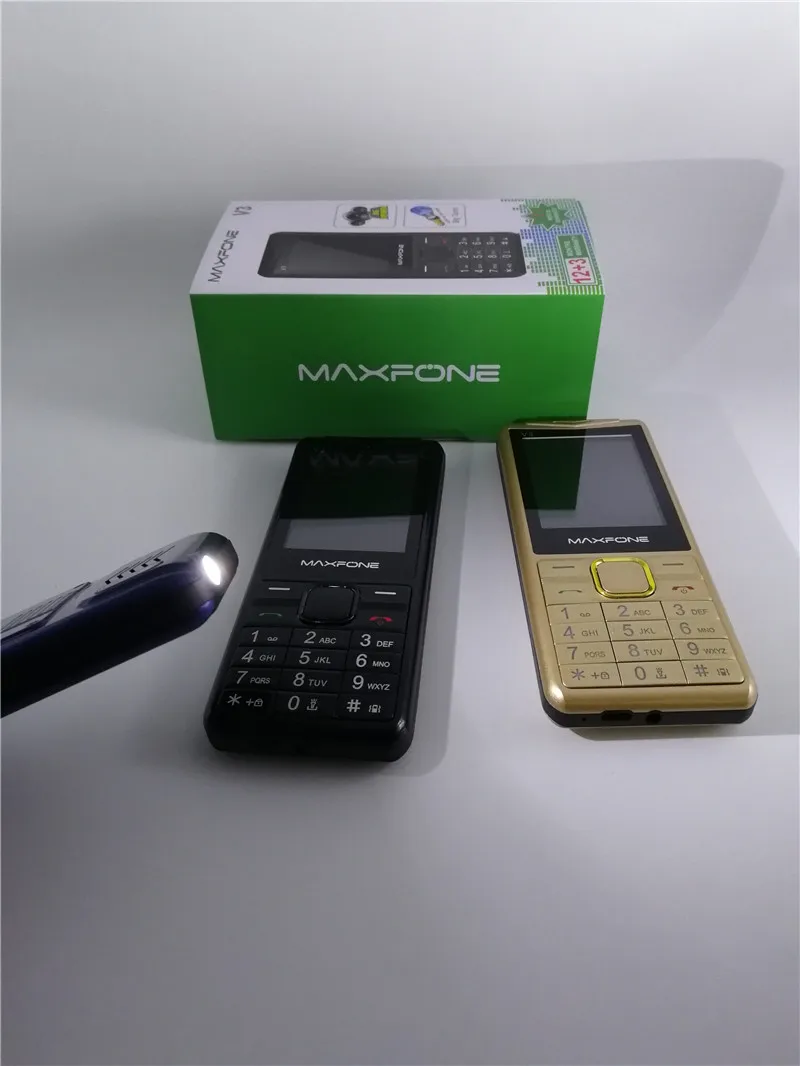 Кнопочный мобильный телефон, 1,77 дюймов, 2000 мА/ч, две sim-камеры, Bluetooth, большой динамик-фонарик, fm-радио, сотовый телефон для пожилых людей, Maxfone V3