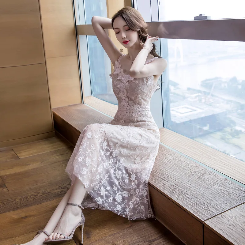 

WOMEN'S Dress 2019 Summer New Products Debutante Elegant V-neck Lace Waist Hugging Slim Fit Strapped Dress Women's