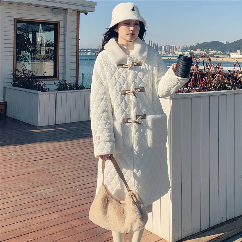 

Winter Clothes Women Korean Style Splice Lambwool Horn Button Long Cotton Padded Jacket Female Elegant Loose Parkas Coat M207