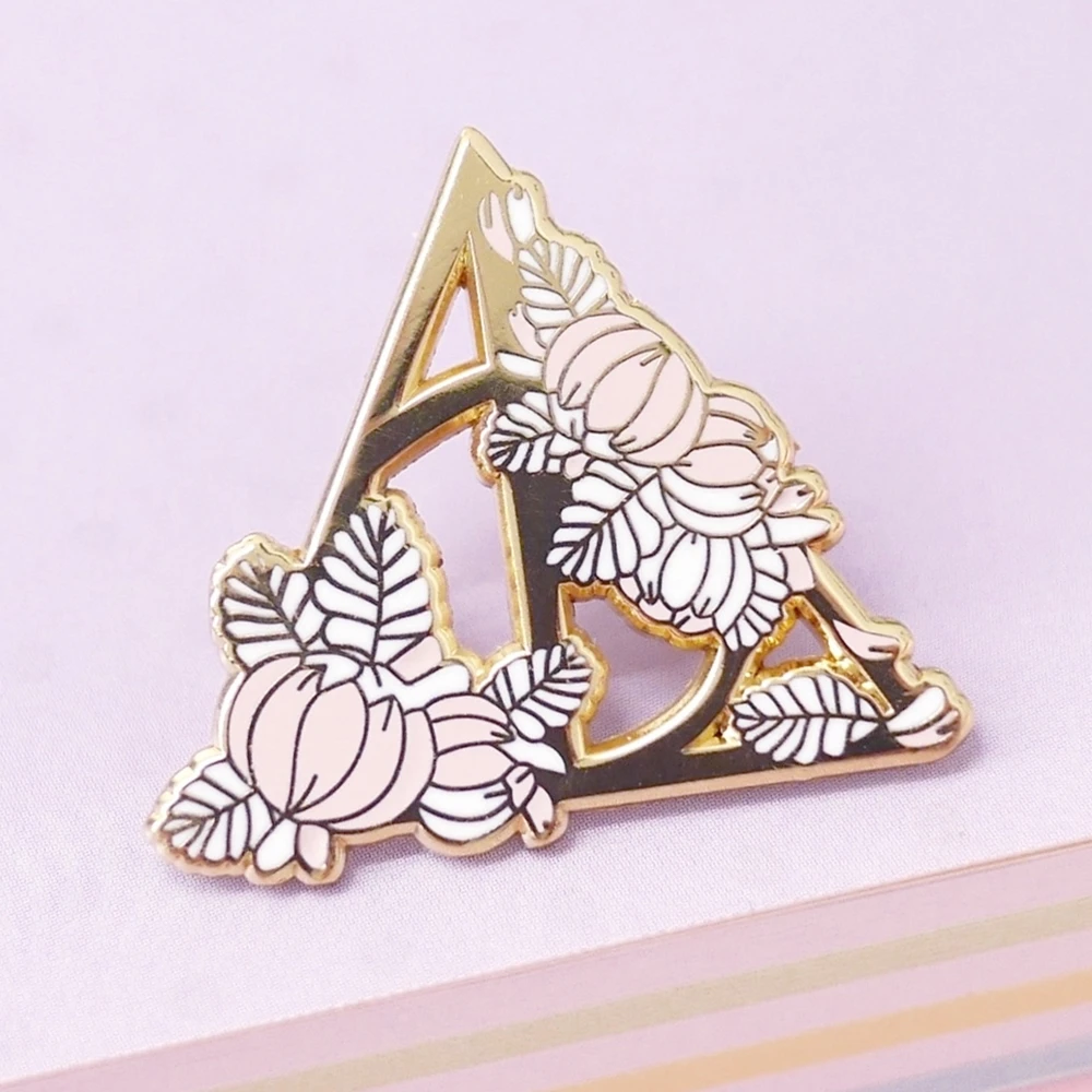 

Deathly Hallows Flower Hard Enamel Pin Cute Pink Blossom Plant Badge Brooch Fans Gift Unique Lapel Jewelry Fashion Accessories
