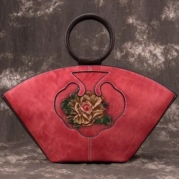 

New retro personality bag female messenger shoulder bags