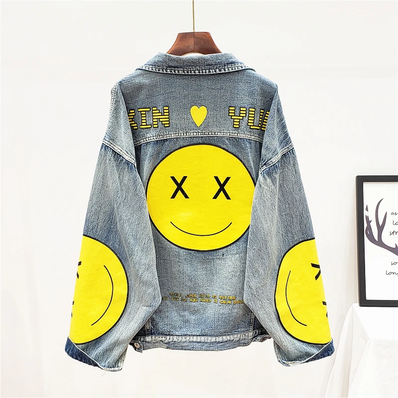 2019 Pecinta Wajah Tersenyum, Jaket 
