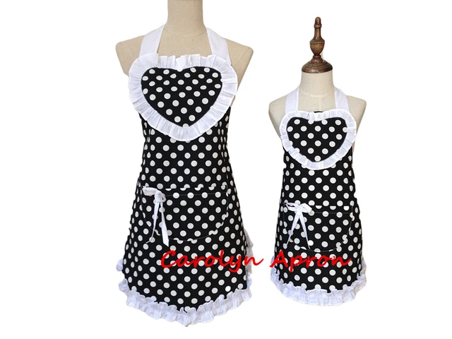 Personalized Mommy and Me Aprons with Black and White Polka Dots | Monogrammed Mother Daughter Aprons | Matching Aprons | Mommy Daughter Apron Set