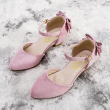 Детская кожаная обувь принцессы для девочек; Повседневная блестящая детская обувь на высоком каблуке с бантом-бабочкой; цвет синий, розовый, павлин, синий