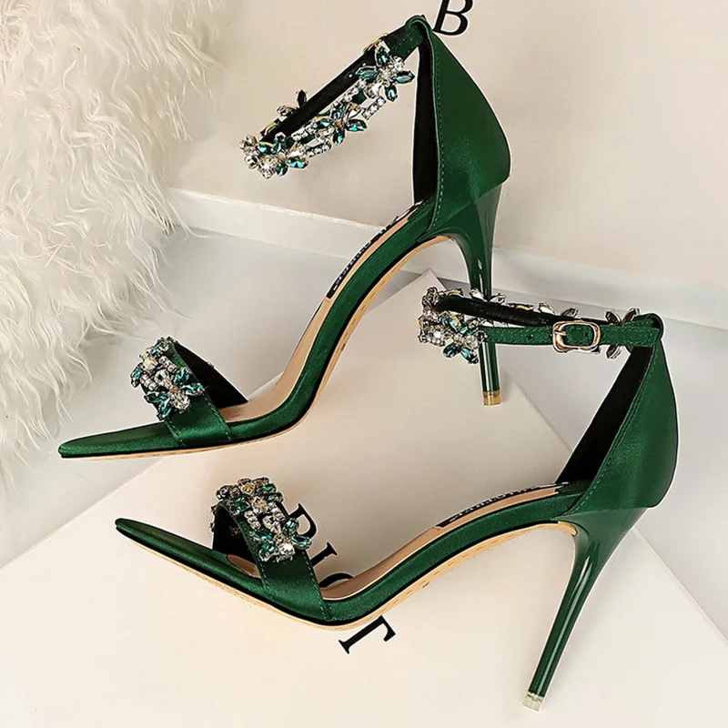 2021 Women 9cm High Heels Crystal Sandals Wedding Bridal Stiletto Heels Sandles Glitter Prom Elegant Stripper Satin Strap Shoes