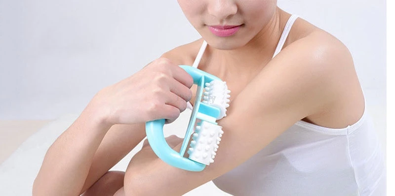 4490694148_2144771892