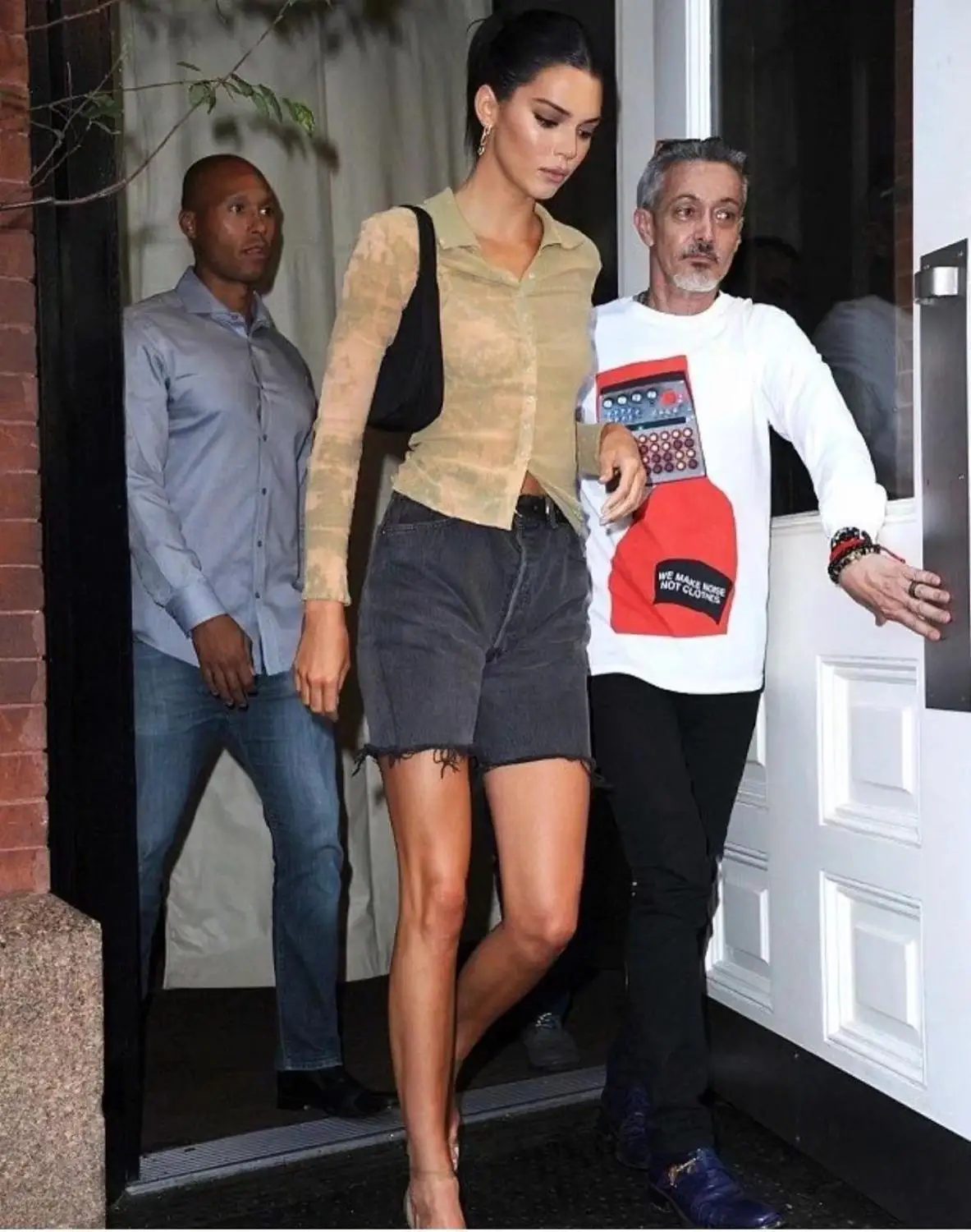 Maxdutti Withered fashion blogger kendall jenner denim shorts women high street vintage washed burrs short feminino