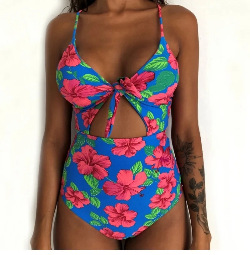 one piece swimsuit (1)