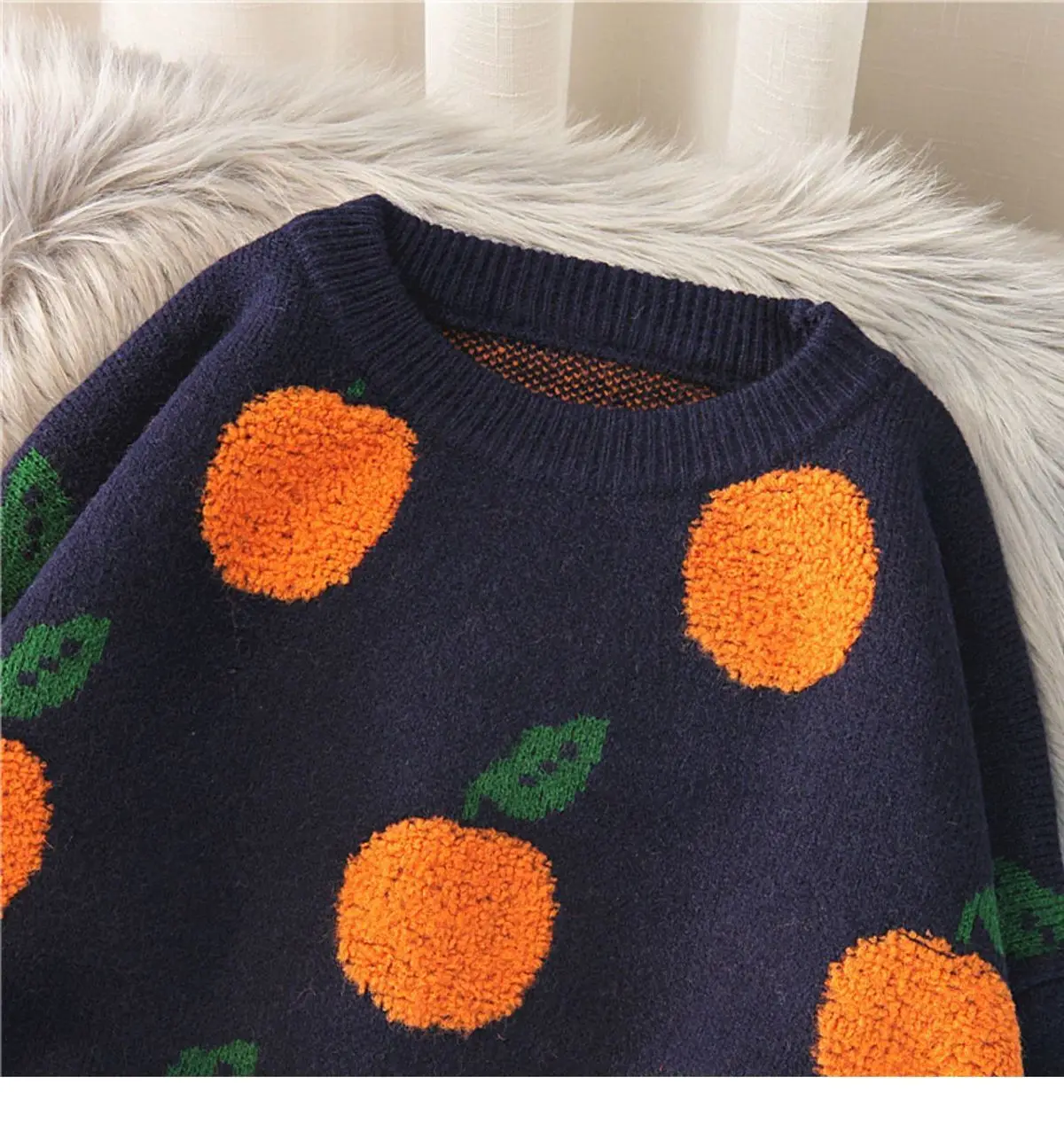 Women's Round Neck Sweater Image 3