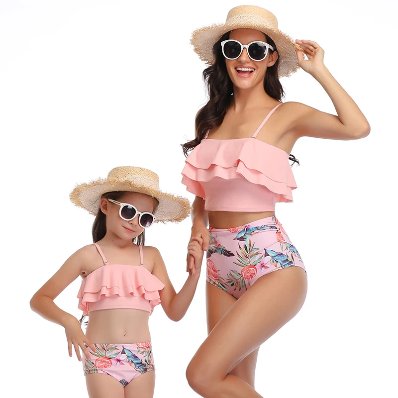 

NEW 2020 Mom And Daughter Summer Ruffled Leaf Print Bikini Set Family Match Swimwear Family Look Swimsuit Mother Daughter