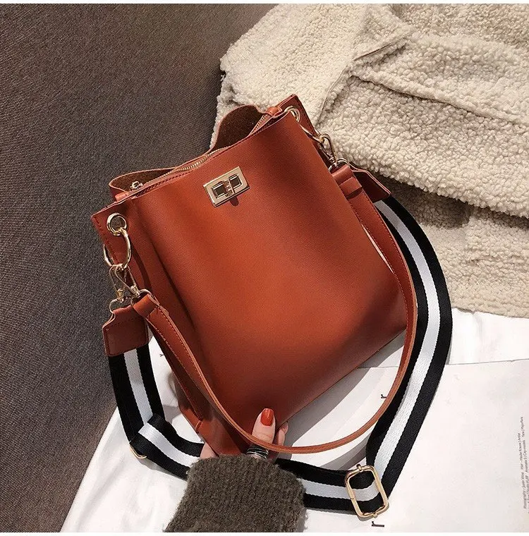 

Big Bag Women's 2019 Winter on Trending Simple Versatile Wide-Strap Bucket Bag CHIC Large-Volume Crossbody Bag