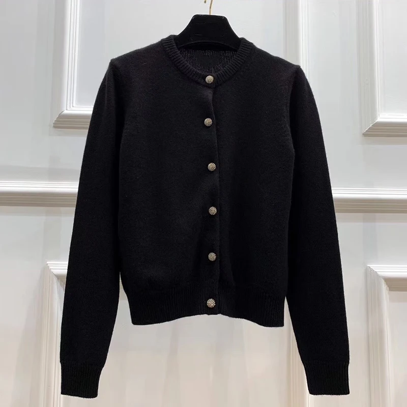 

Women wool Sweater 2019 Fashion Long Sleeve V-Neck Lady High Quality Cardigans for Party Sweater