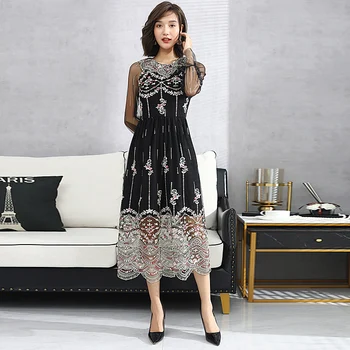 

Designer High Quality 2020 Autumn New Women'S Fashion Party Sexy Elegant Long Sleeve Mesh Embroidery Vintage Chic Long Dress