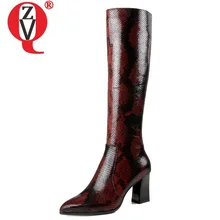 ZVQ/Новые модные пикантные зимние сапоги до колена; женская обувь из натуральной кожи на высоком каблуке с острым носком на молнии; Прямая поставка