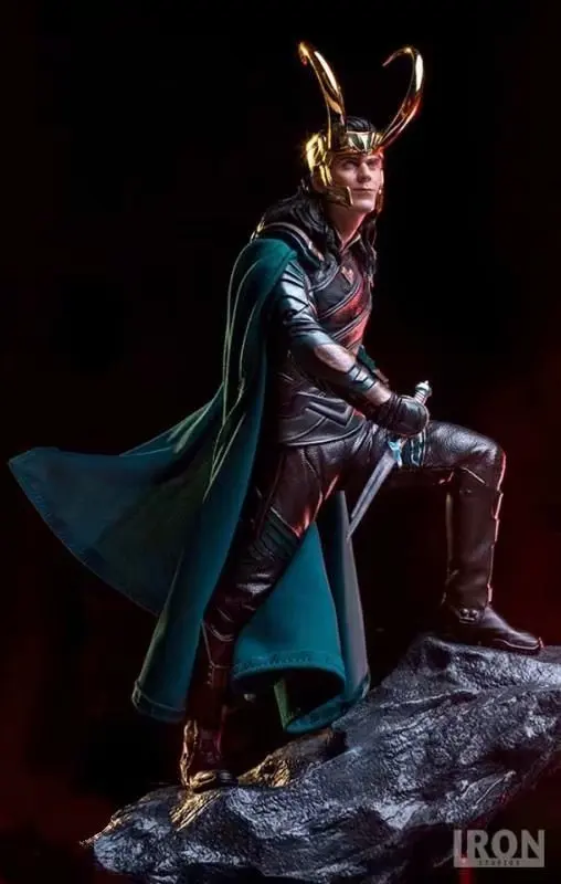 

Avengers Thor 3 Ragnarok Battle Scene Loki 1/10 Statue Boxed Garage Kit