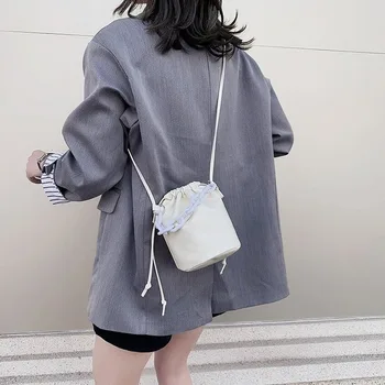 

Summer small bag foreign female bag 2020 popular new wave fashion crossbody bag simple bucket bag