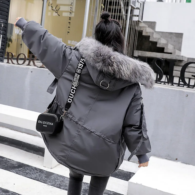 

2018 Winter New Style Ayfs3249 with Faux Fur Collar Women's Elegant Fashion Hooded Cotton-padded Clothes Entity