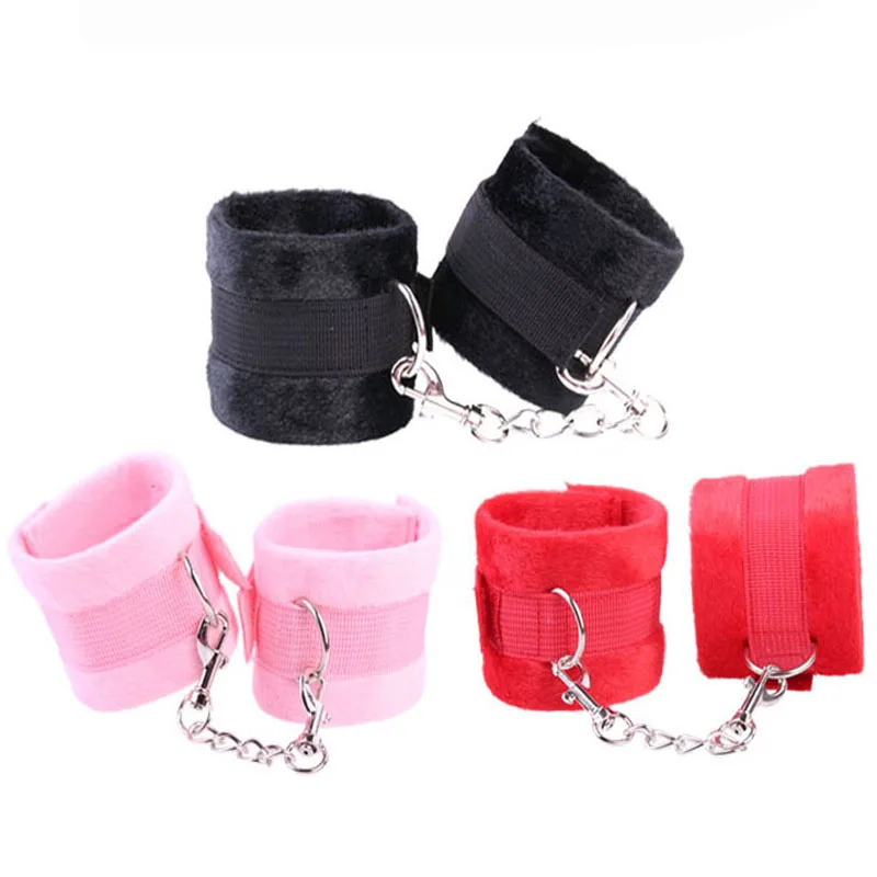 Сексуальные пушистые наручники удерживающие Наручники интимные товары для