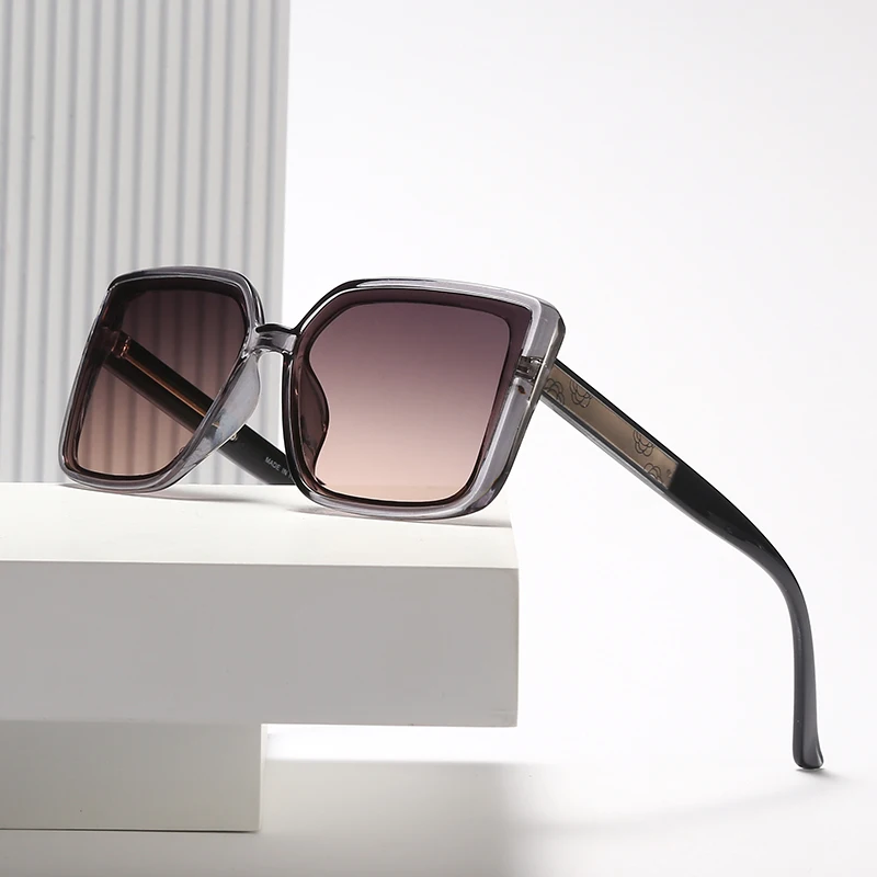 

2020 Square Sun Glasses Luxury Brand Travel Rectangle Sunglasses Men Women Vintage Retro Oculos Camellia Pattern